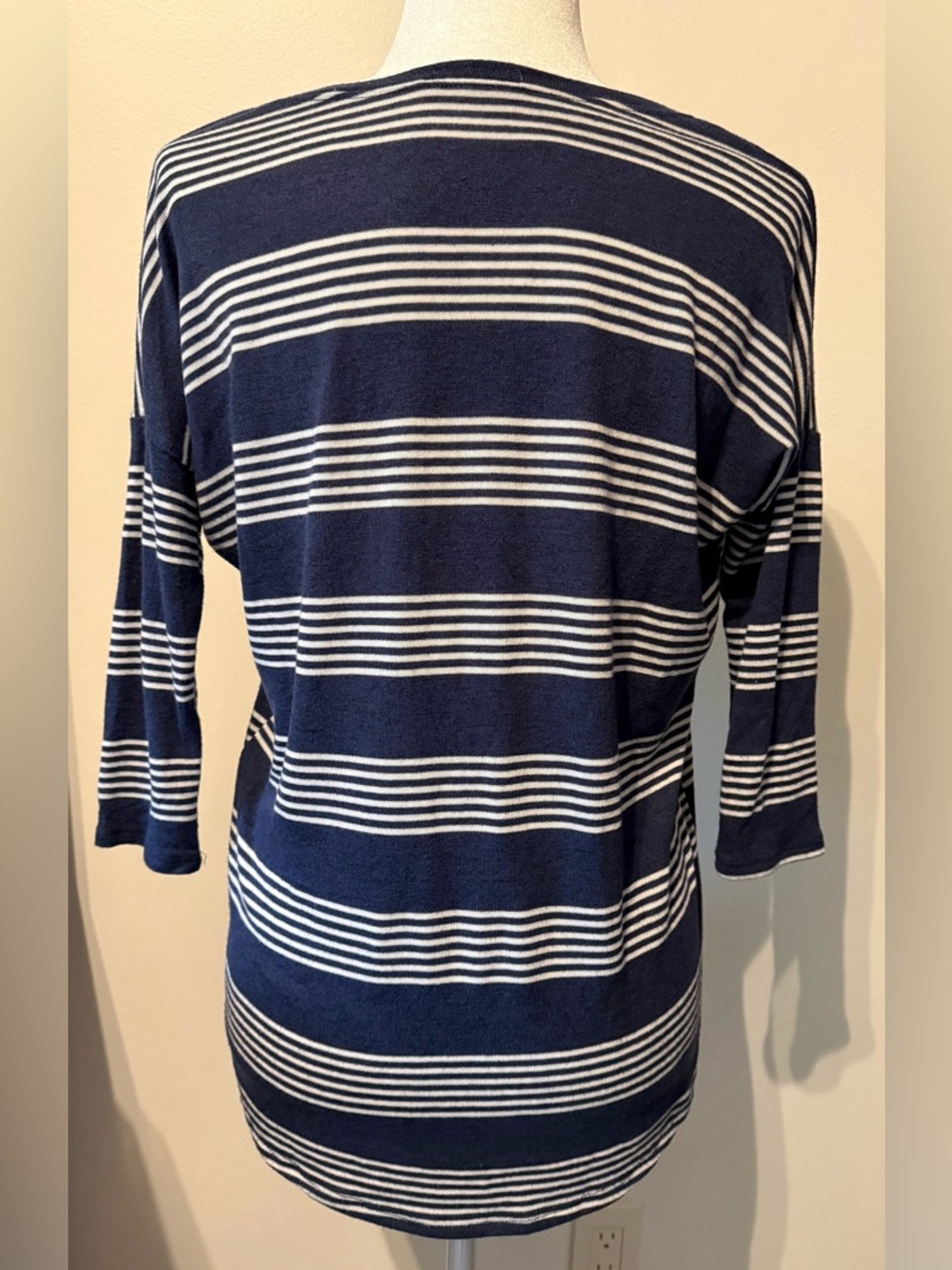 Market & Spruce Blue and Off-White Striped V-Neck Top - Picture 2 of 6